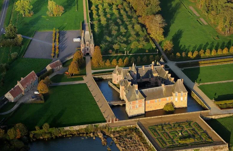 Château de Carrouges, Carrouges, France, France